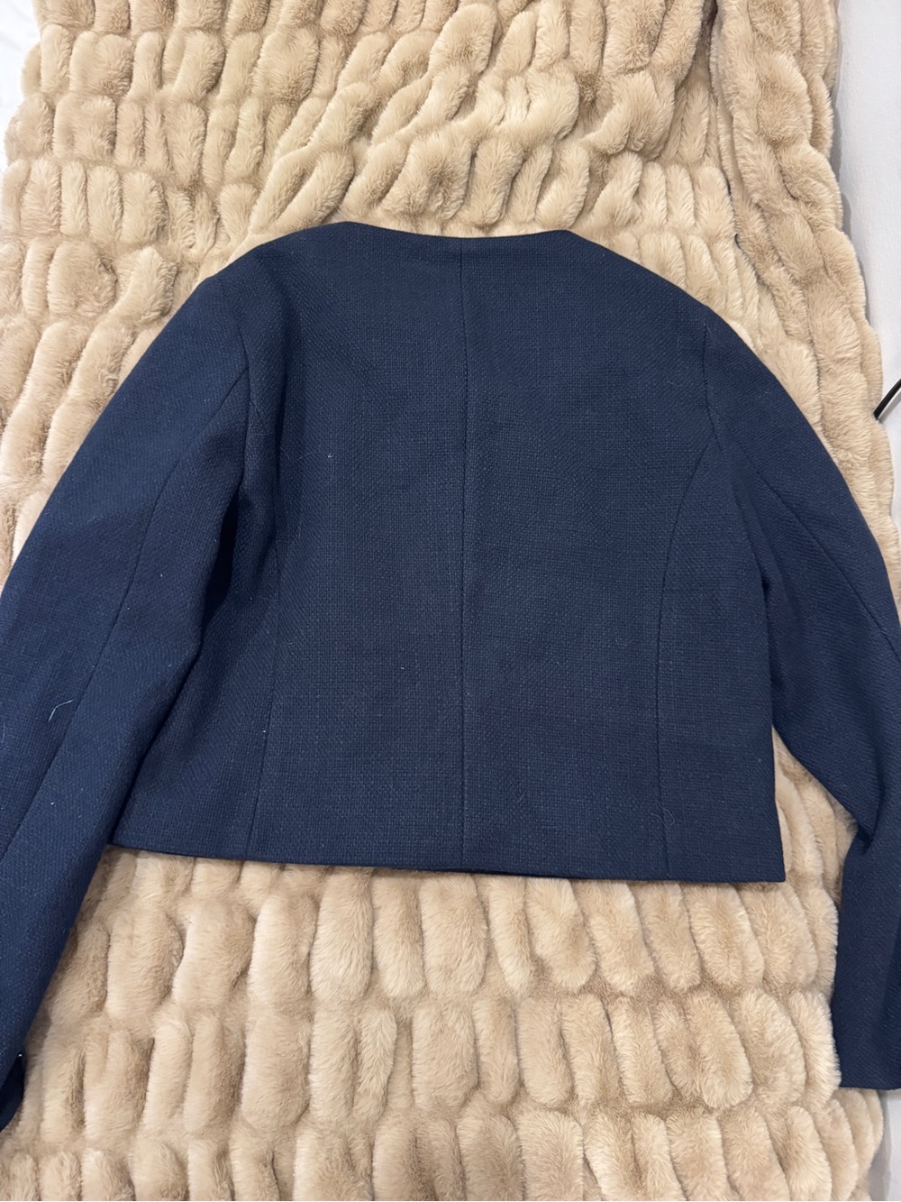 ZARA Navy Boxy Cropped Blazer with Gold Buttons - Picture 2 of 2